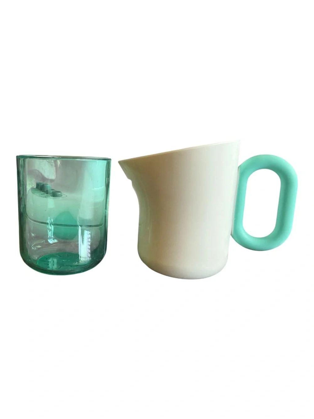 Lovevery Grooved Pitcher and Glass